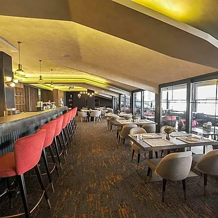 Hotel The Alpfine 4*
